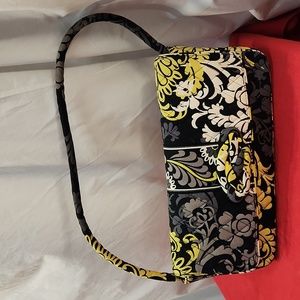VERA BRADLEY HANDBAG